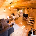 Дом отдыха Sloneczna Idylla - Nad Zalewem K Karpacza Sauna Jacuzzi Подгужин