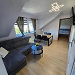 Holiday home Sloneczna Idylla - Nad Zalewem K Karpacza Sauna Jacuzzi *