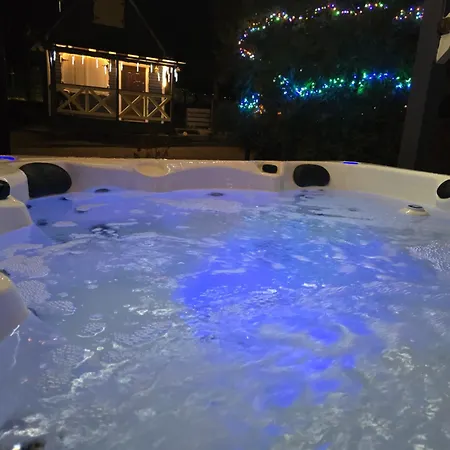 Holiday home Sloneczna Idylla - Nad Zalewem K Karpacza Sauna Jacuzzi