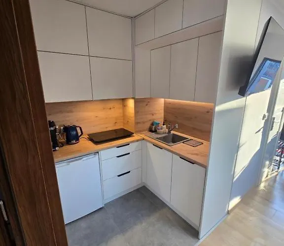 Sloneczna Idylla - Nad Zalewem K Karpacza Sauna Jacuzzi Апартаменты *